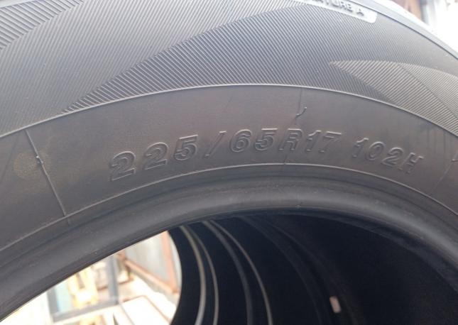 Yokohama Geolandar SUV G055 225/65 R17