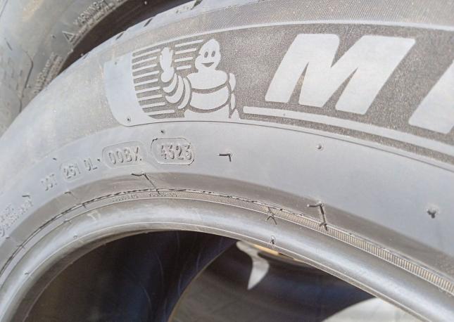Michelin Pilot Sport 4 SUV 285/45 R22