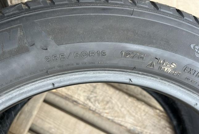 Michelin Latitude Tour HP 255/50 R19
