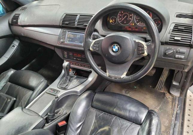 Магнитола  BMW X5 E53 купить