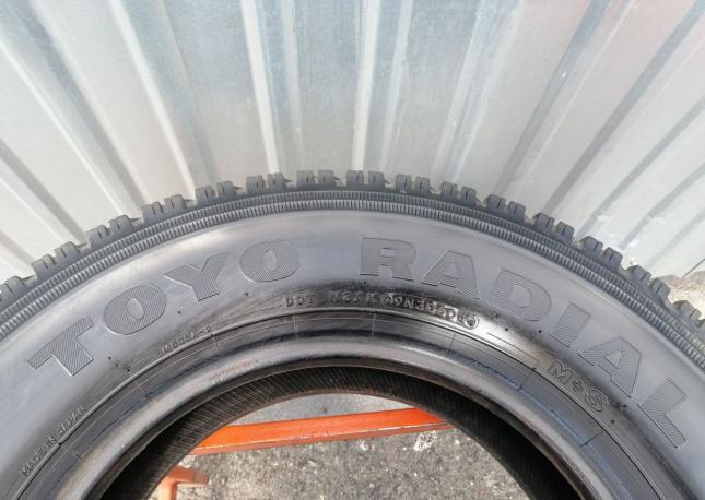 Toyo Open Country A43 225/75 R16C 115R