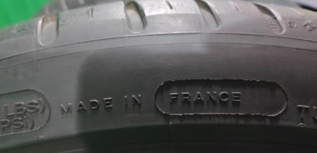 Michelin Pilot Sport 3 275/30 R20 97Y
