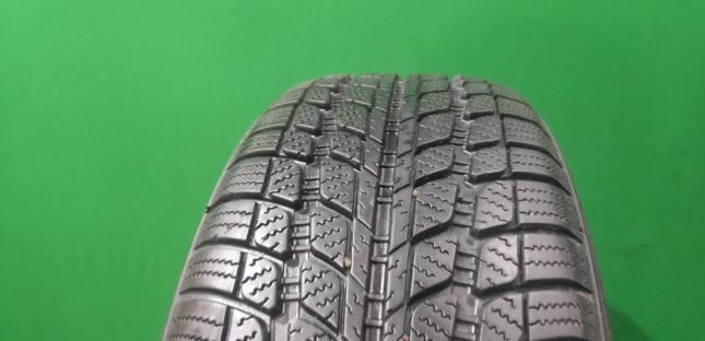 Sunny SN3830 215/60 R17 96H