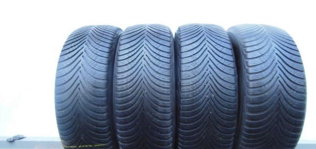 Michelin Alpin 5 205/60 R16