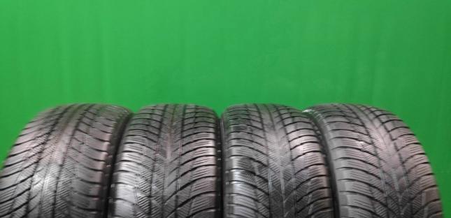 Bridgestone Blizzak LM-001 245/50 R19