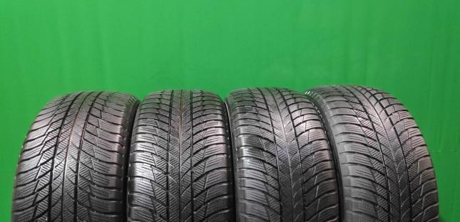 Bridgestone Blizzak LM-001 245/50 R19