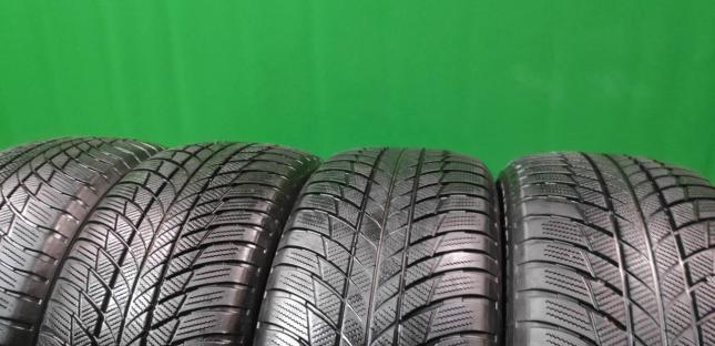 Bridgestone Blizzak LM-001 245/50 R19