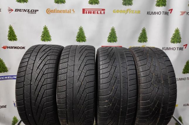 Pirelli Winter Sottozero 210 235/45 R17