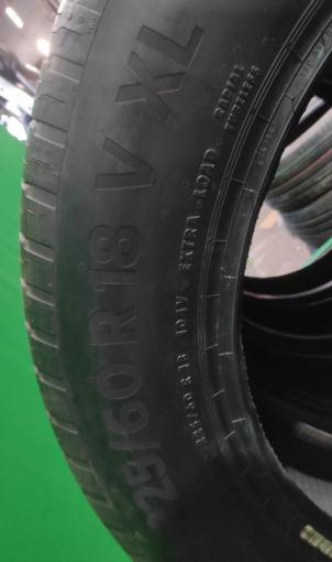 Continental EcoContact 6 225/60 R18 104V