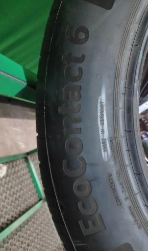 Continental EcoContact 6 225/60 R18 104V