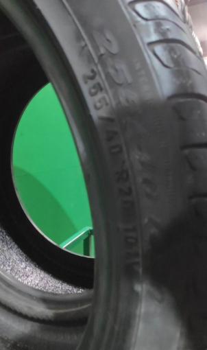 Pirelli Scorpion Verde 255/40 R20 101V