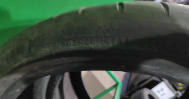Michelin Pilot Sport 4 S 275/30 R20 97Y