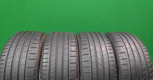 Pirelli P Zero PZ4 245/35 R19 93Y