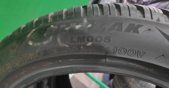 Bridgestone Blizzak LM-005 245/45 R18 100V
