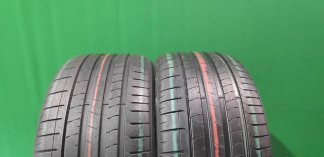 Pirelli P Zero PZ4 275/35 R21 103Y