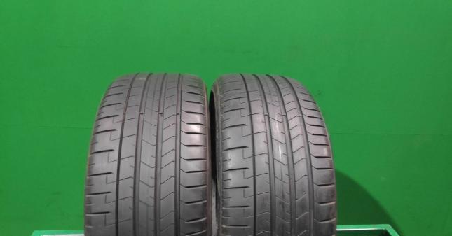 Pirelli P Zero PZ4 245/35 R19 93Y