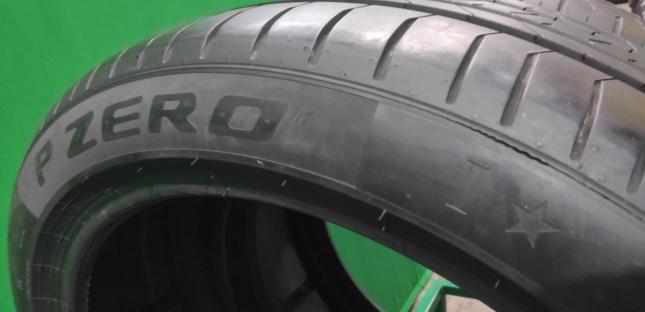 Pirelli P Zero PZ4 275/40 R22 107Y