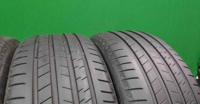 Bridgestone Alenza 001 245/45 R20 и 275/40 R20 103W