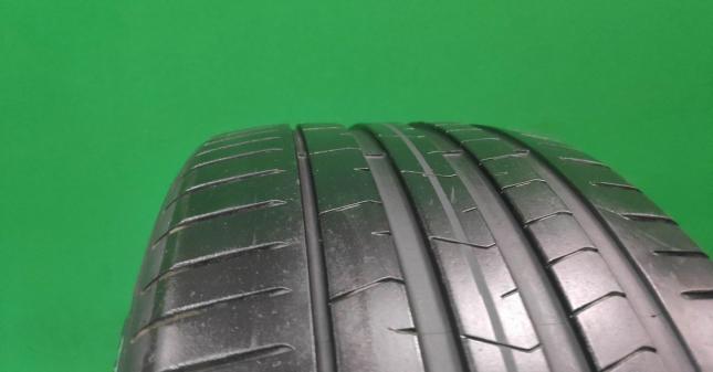 Pirelli P Zero PZ4 275/40 R20 106W