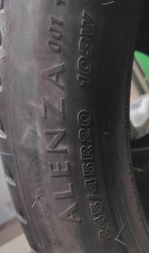 Bridgestone Alenza 001 245/45 R20 и 275/40 R20 103W