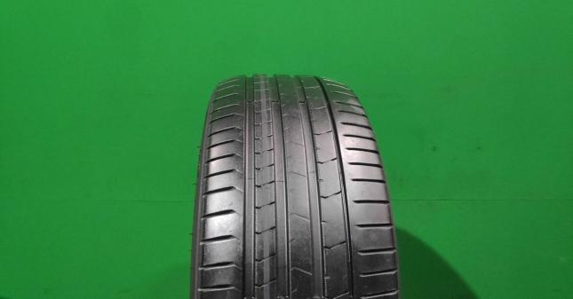 Pirelli P Zero PZ4 245/40 R21 100Y