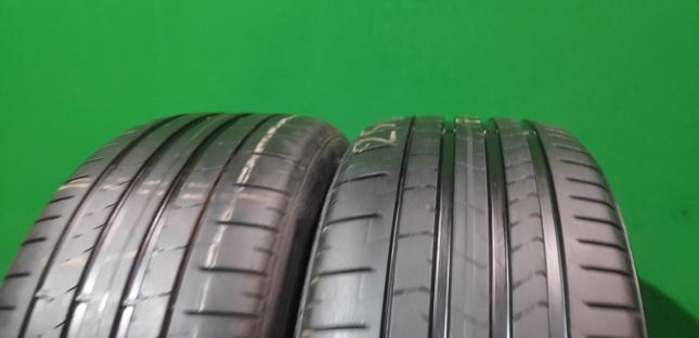 Pirelli P Zero PZ4 255/45 R19