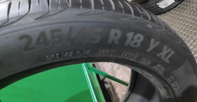 Continental PremiumContact 6 245/45 R18 96Y