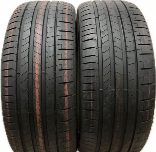 Pirelli P Zero PZ4 255/35 R22 99Y