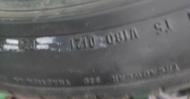 Pirelli P Zero PZ4 275/40 R20 106W