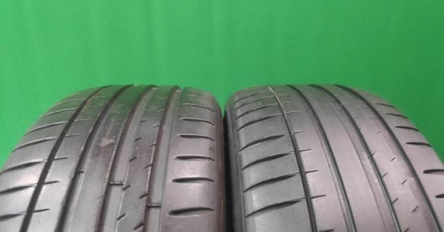Michelin Pilot Sport 4 225/45 R19 96W