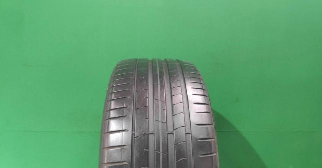 Pirelli P Zero PZ4 275/40 R20 106W