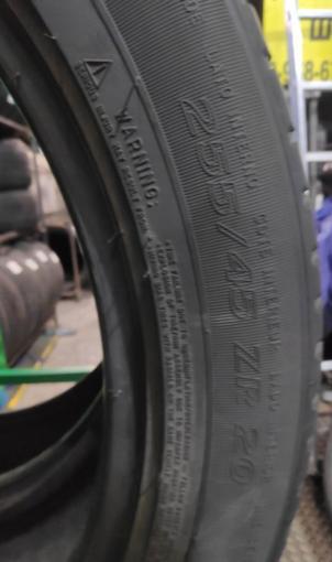 Michelin Latitude Sport 3 255/45 R20 105Y