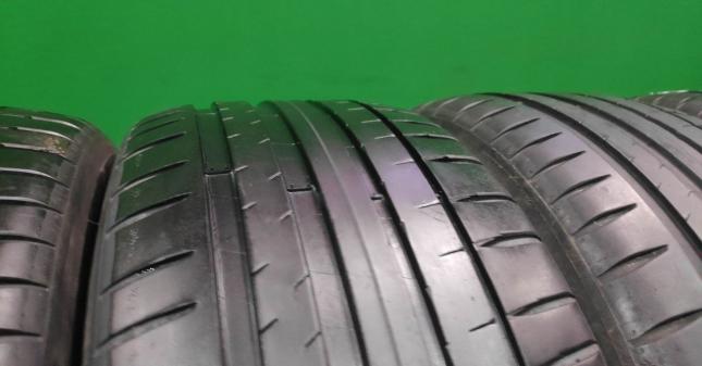Michelin Pilot Sport 4 245/45 R19 102Y