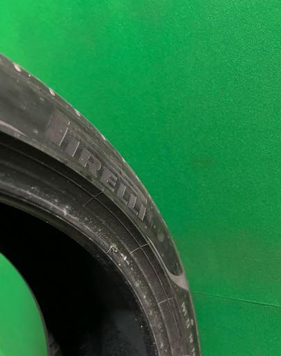 Pirelli P Zero PZ4 245/40 R20 99Y