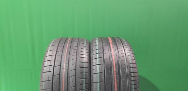 Pirelli P Zero PZ4 275/35 R21 103Y
