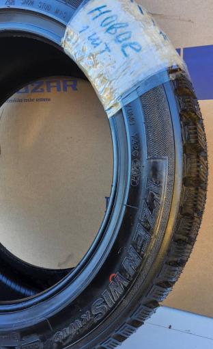 185/55 R15 Kumho I'Zen Wis KW19 зимние шипованные