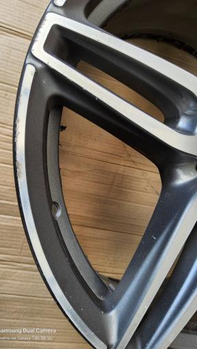 Диск колёсный один оригинал Mercedes W213