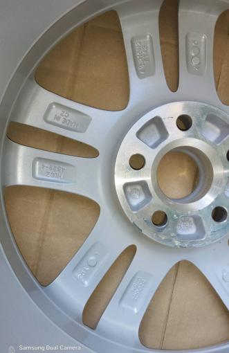 Диск R16 один  Skoda Fabia