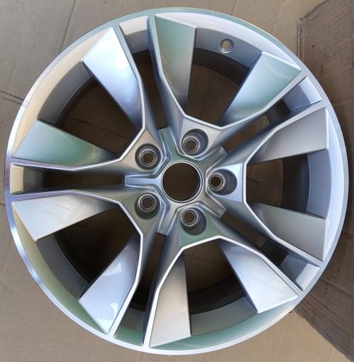 Диск Skoda Yeti  литой R17