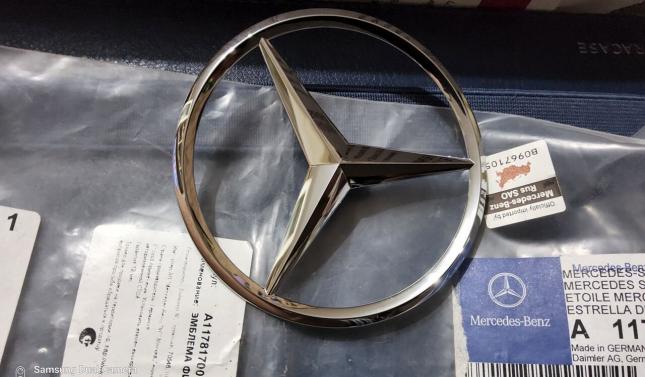 Эмблема крышки багажника Mercedes CLA117 оригинал купить