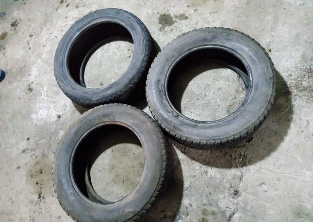 Bridgestone Blizzak DM-V2 275/50 R20