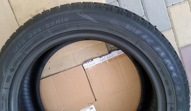 Goodyear Wrangler AP 235/55 R19 105V