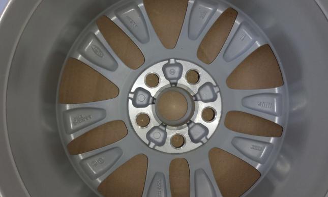 Диск колёсный оригинал Ford Mondeo R16