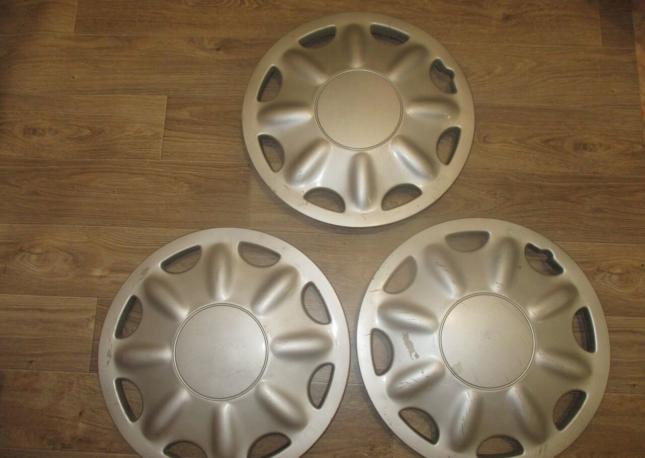 Колпак колеса универсальный R15"