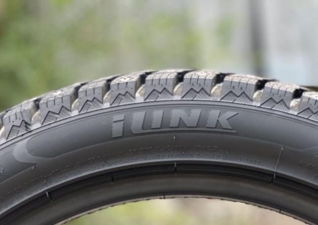 iLink Wintervorhut Stud II 255/45 R19 103H