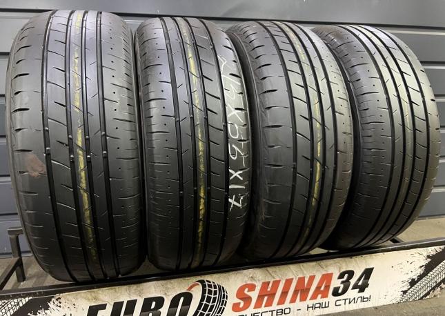 Bridgestone Playz PX-RV II 215/55 R17 94V