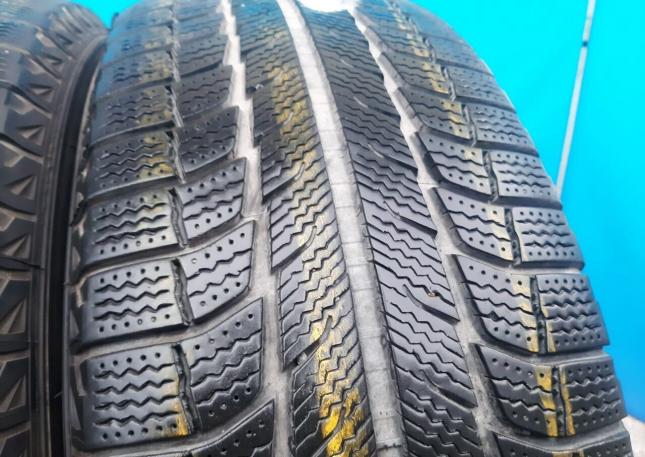 Michelin Latitude X-Ice 2 245/60 R18 105T