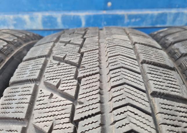 Bridgestone Blizzak VRX 205/65 R16 98V