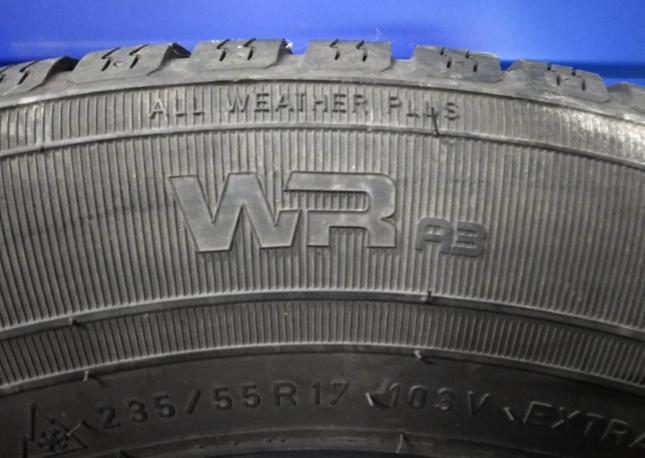 Nokian Tyres WR A3 235/55 R17 98V