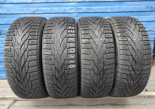 Nokian Tyres Hakkapeliitta R2 SUV 235/60 R18 107R